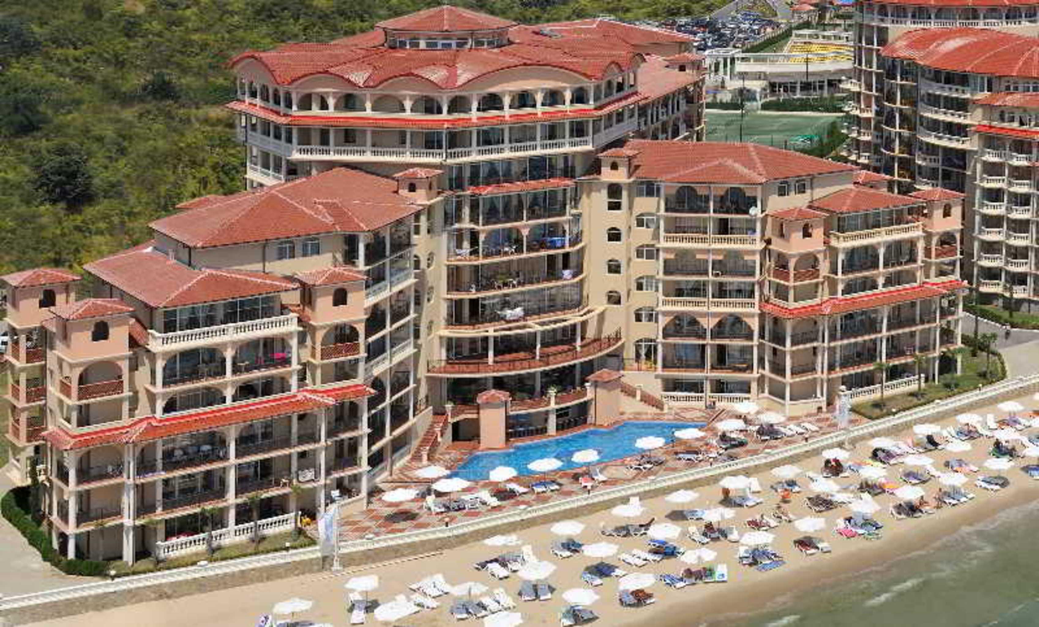 Atrium Beach Hotel 埃勒尼特 外观 照片