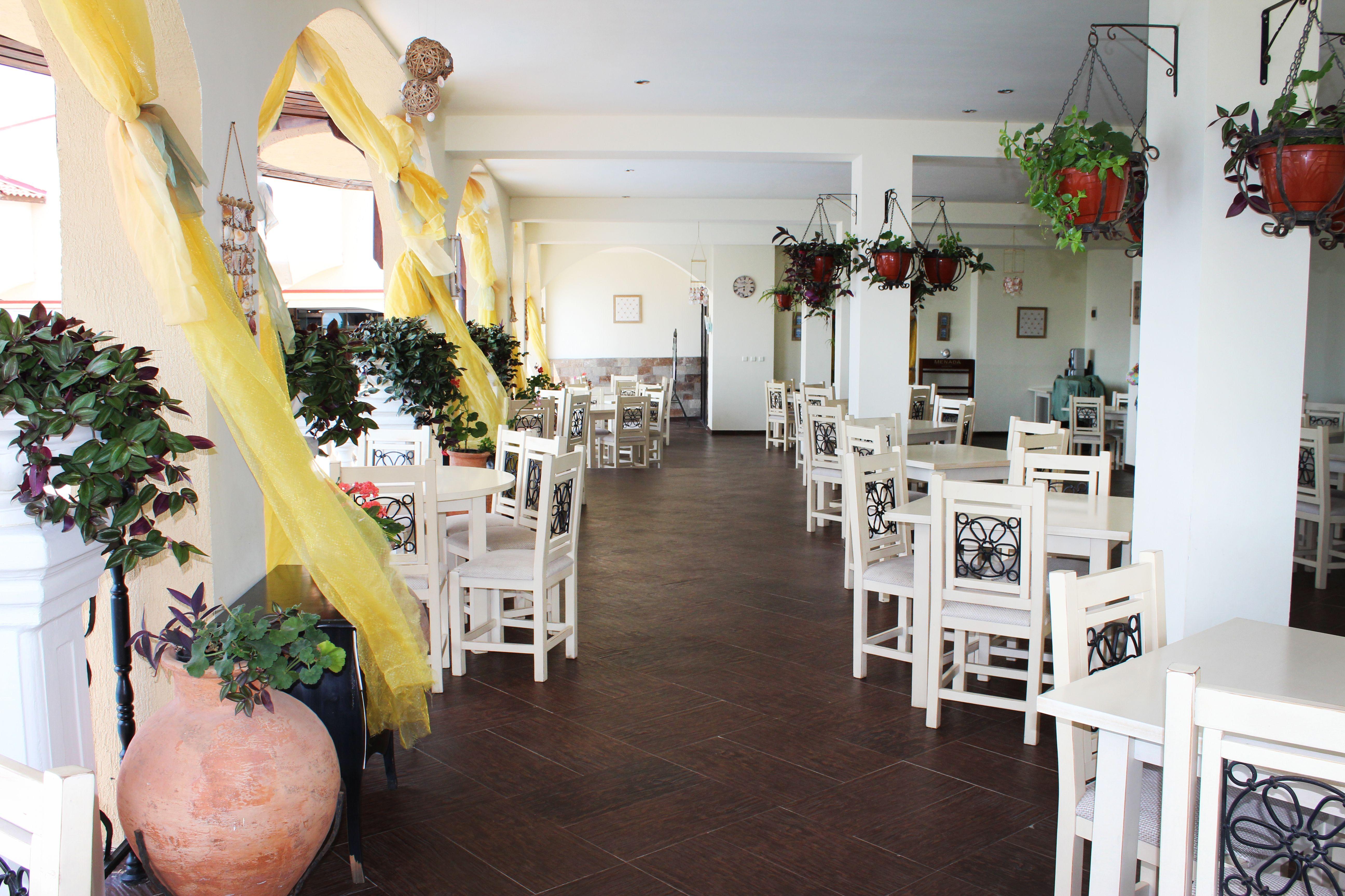 Atrium Beach Hotel 埃勒尼特 外观 照片