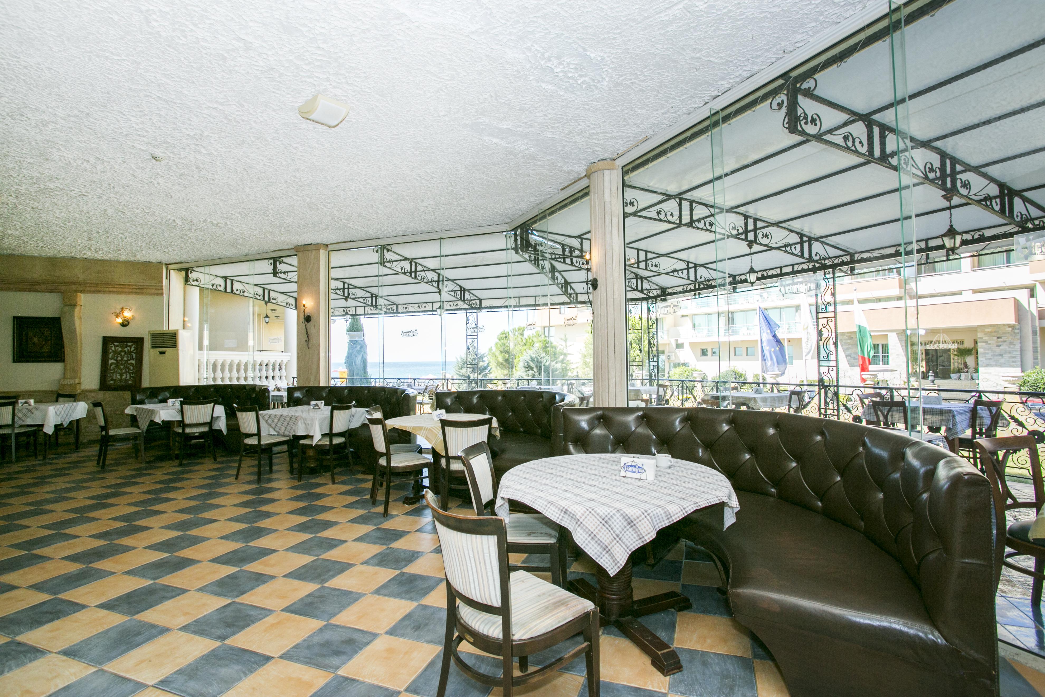 Atrium Beach Hotel 埃勒尼特 外观 照片