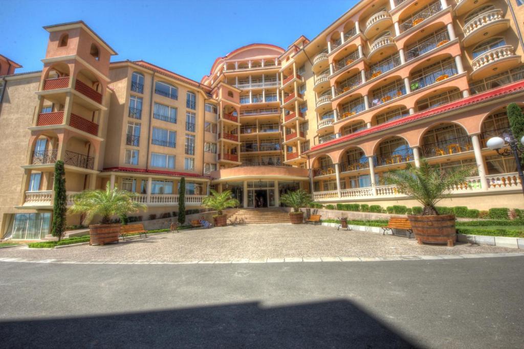 Atrium Beach Hotel 埃勒尼特 外观 照片
